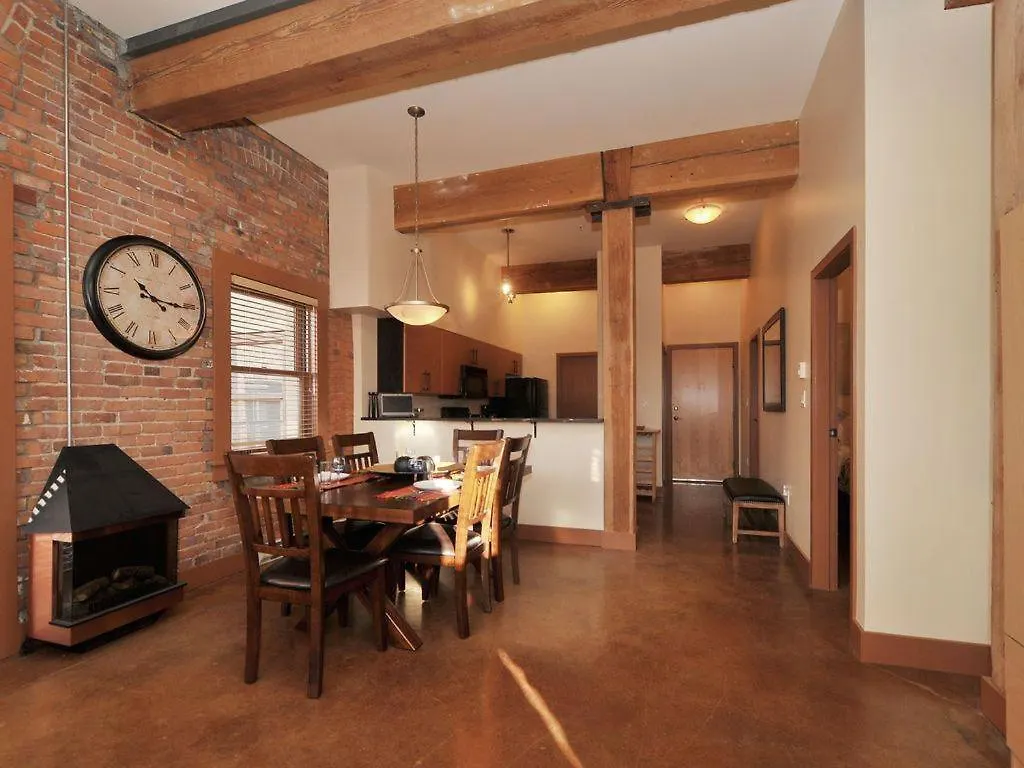 Apartment Gorgeous Luxury 2 Bedroom 2 Bath Condo In Old Town Victoria