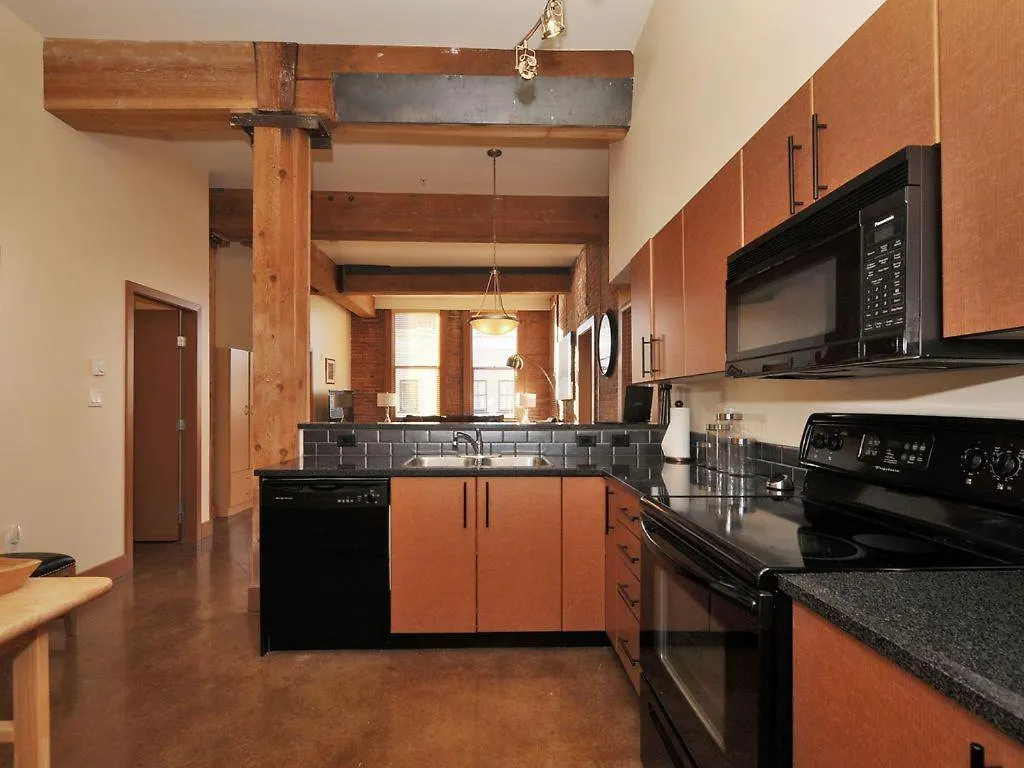 Appartement Gorgeous Luxury 2 Bedroom 2 Bath Condo In Old Town Victoria Canada